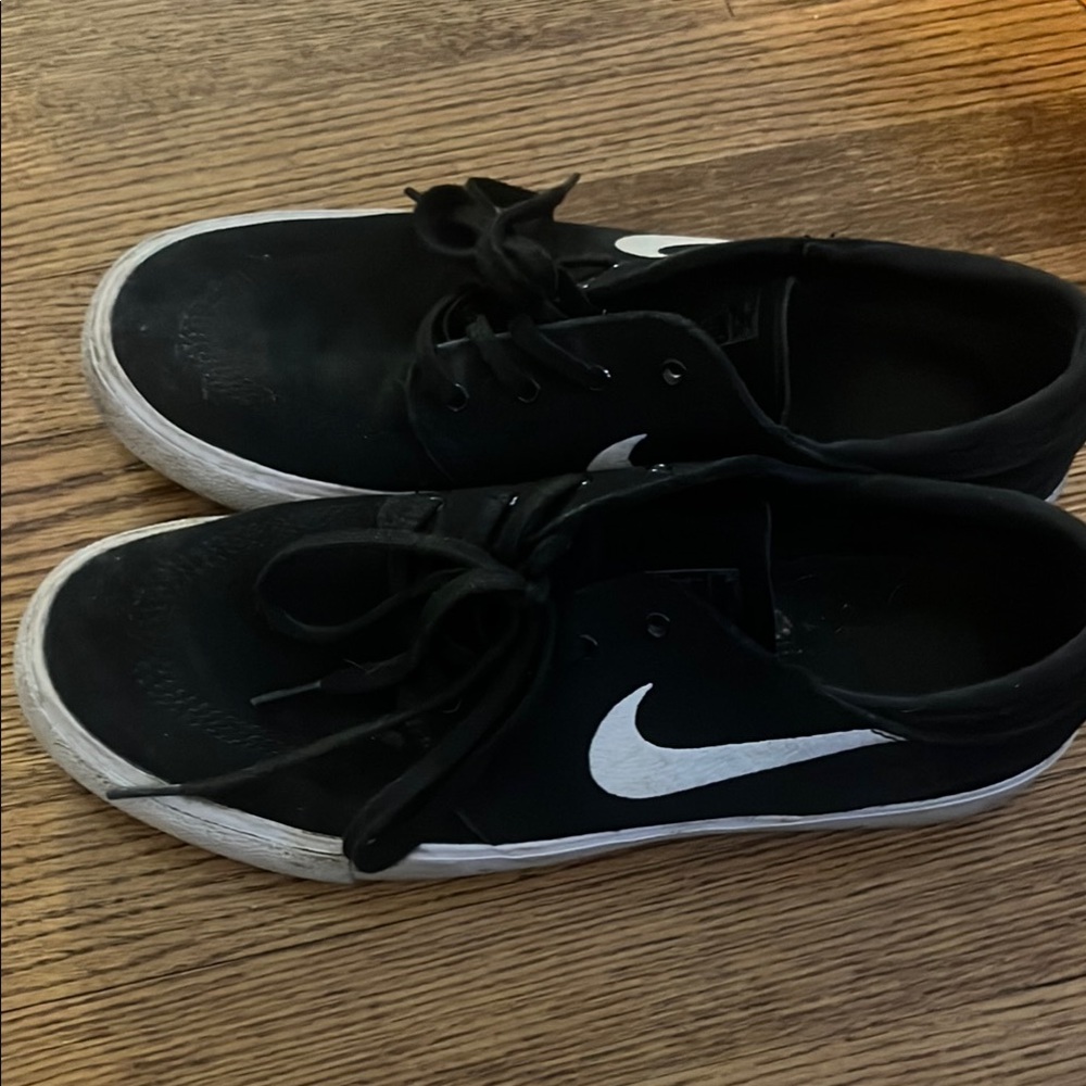 nike janoskis
